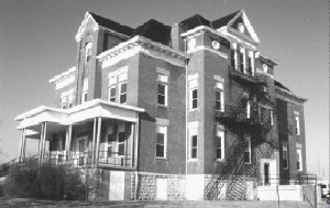 childrenshomecurrentdayphoto.gif (116009 bytes)