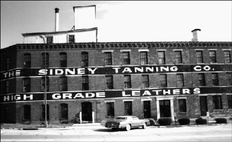 sidneytanningcompany.gif (143879 bytes)